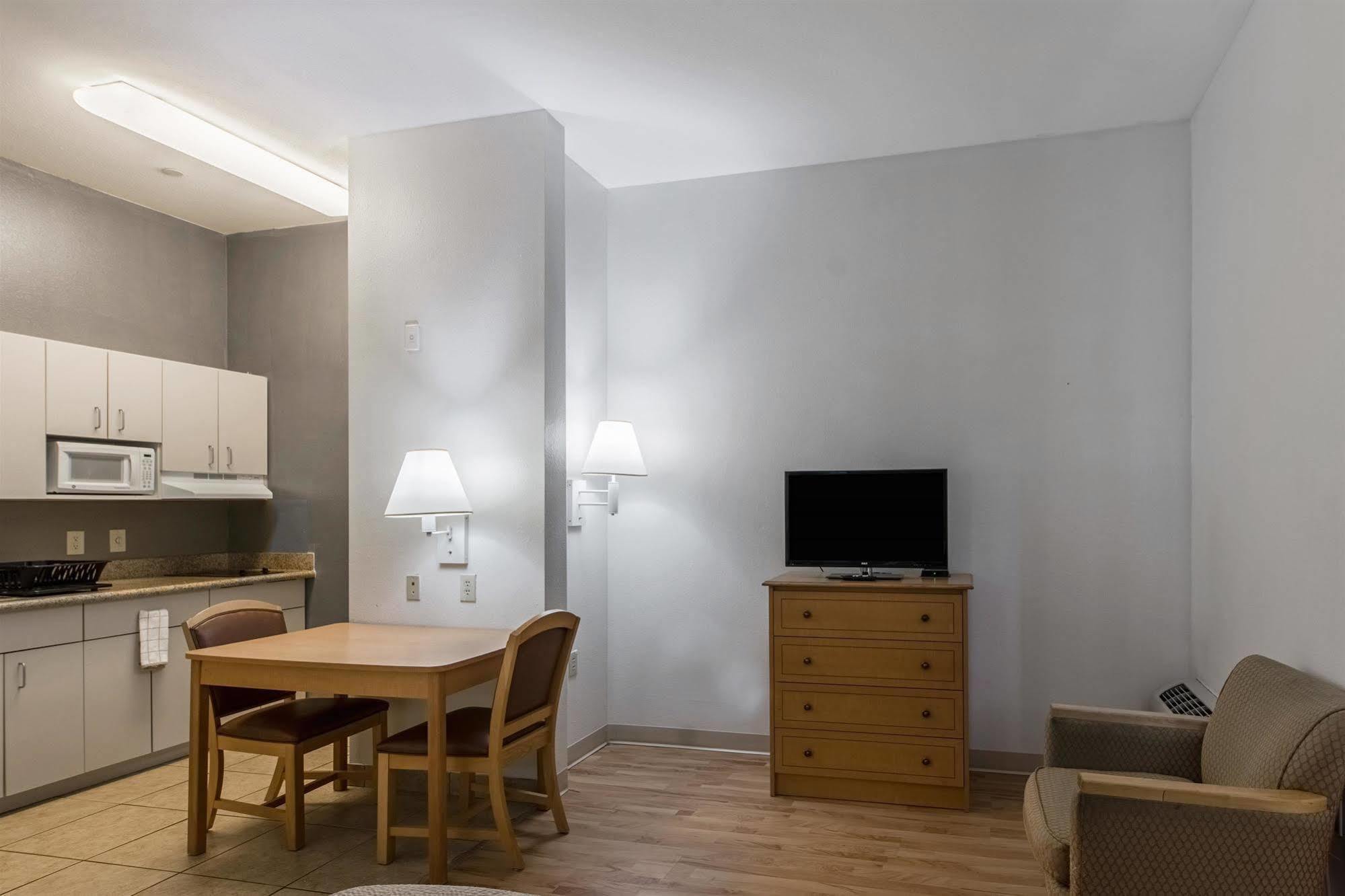 Hotel 6-lafayette, La - Broussard 2*